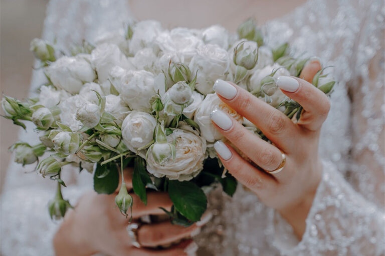 How to preserve wedding bouquet